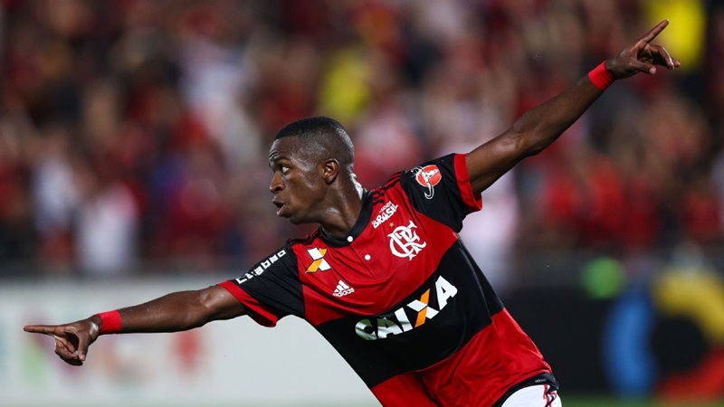 Giai đoạn thi đấu của Vinícius Jr tại Flamengo