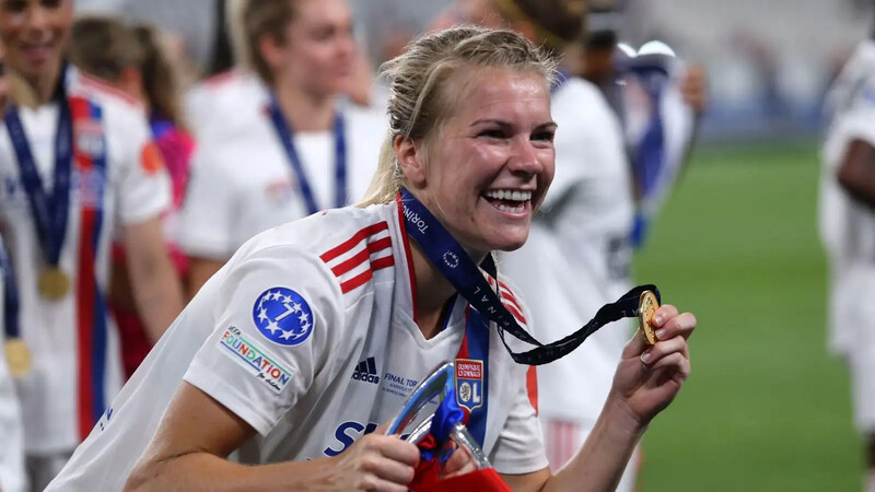 Chân dung Ada Hegerberg – nữ cầu thủ giành Quả bóng Vàng đầu tiên