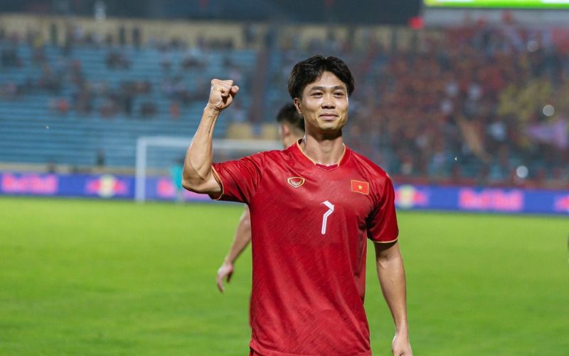 Chàng trai dẫn đầu vua phá lưới Hạng Nhất 2024/25