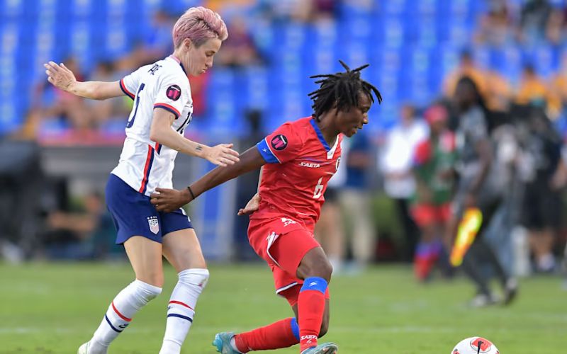 Nữ tiền vệ là niềm hy vọng bóng đá Haiti