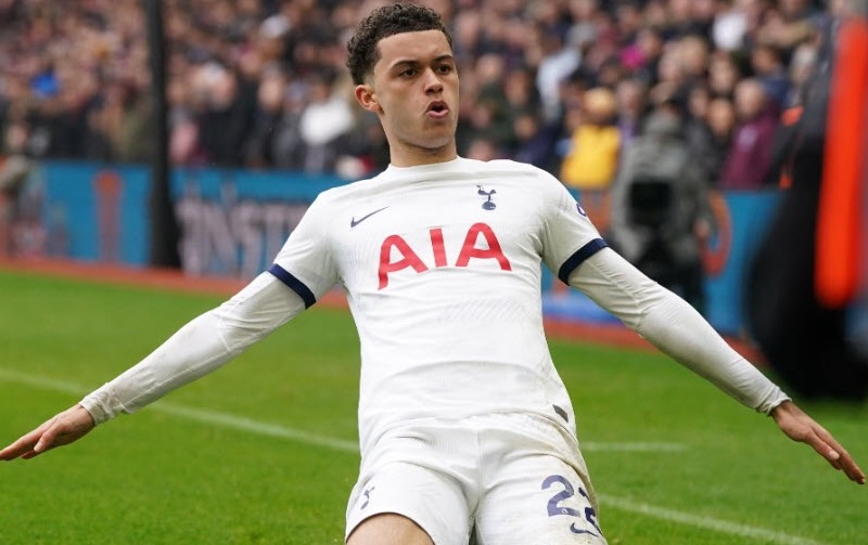 Brennan Johnson trở thành mắt xích quan trọng trong lối chơi của Tottenham