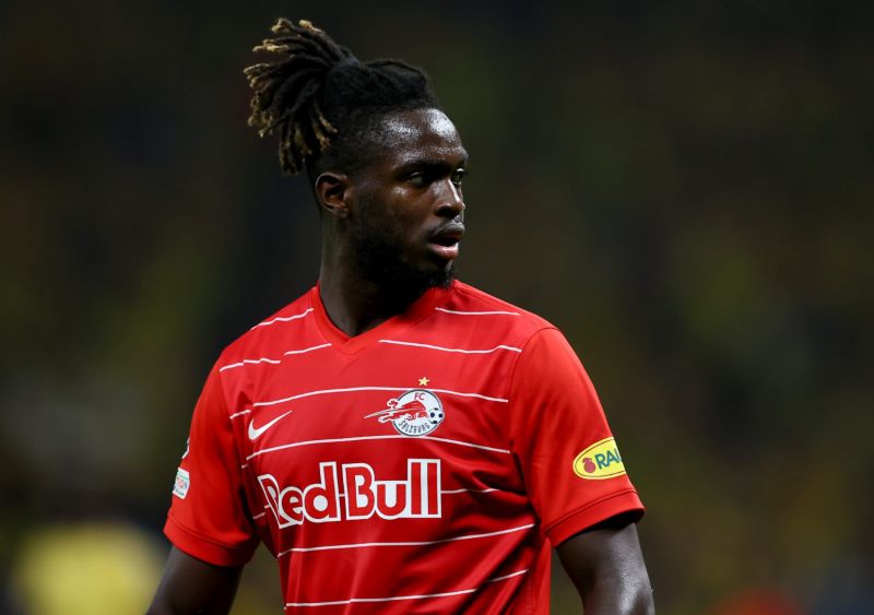 Oumar Solet là trung vệ người Pháp mạnh mẽ và đầy triển vọng