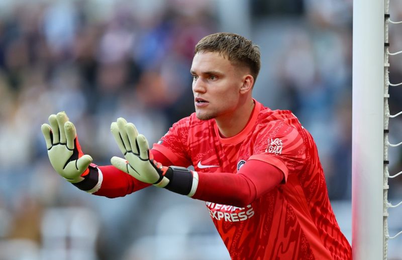 Thủ môn 2k2 được xem là người dẫn đầu thế hệ mới của tuyển Hà Lan