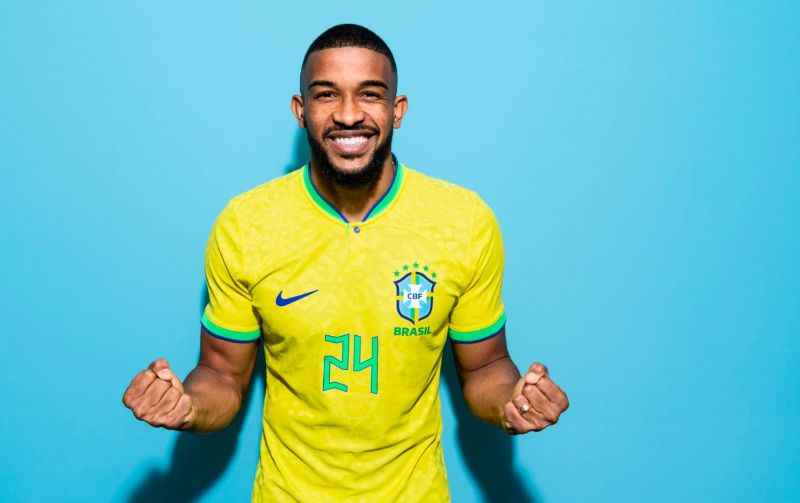 Từ cậu bé ở Itapetinga đến cầu thủ khoác lên mình màu áo đội tuyển Brazil
