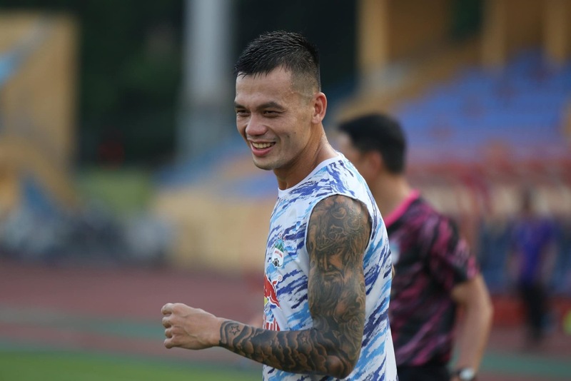 Khả năng phối hợp với đồng đội nổi bật của Nguyễn Hữu Tuấn 