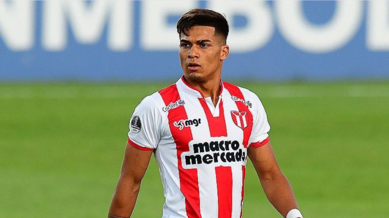 Matías Arezo – Tiền đạo trẻ triển vọng của bóng đá Uruguay