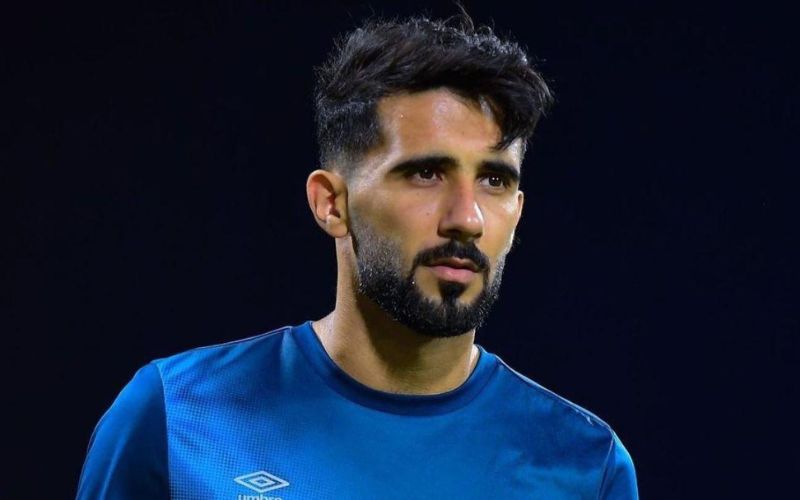 Bashar Resan sở hữu phong cách chơi hiện đại 