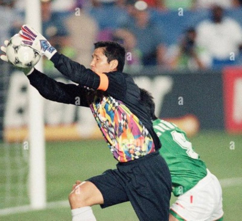Choi In-young nổi tiếng với khả năng đọc trận đấu sắc bén và kỹ năng kiểm soát khung thành