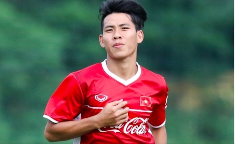 Nguyễn Hoàng Quốc Chí là một trong những tiền vệ tấn công xuất sắc của Khánh Hoà