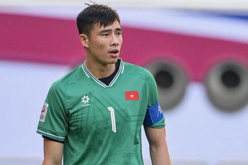 Quan Văn Chuẩn được kỳ vọng trở thành người kế nhiệm của đàn anh Đặng Văn Lâm 