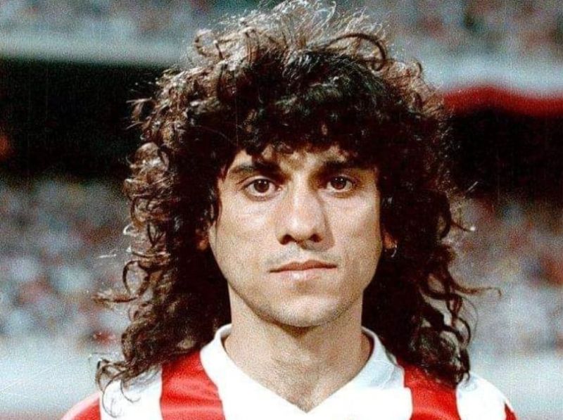 Savvas Kofidis là tiền vệ trung tâm mẫu mực và biểu tượng của bóng đá Hy Lạp