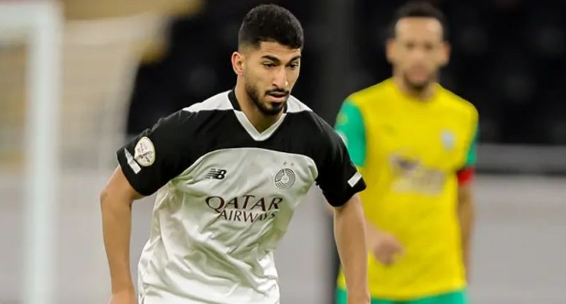 Waad linh hoạt trong lối chơi, có thể đảm nhiệm nhiều vị trí ở hàng tiền vệ