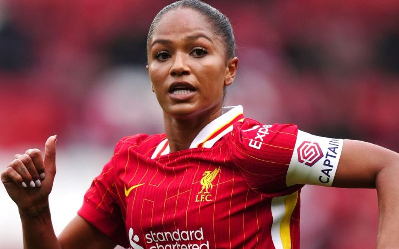 Cô được kỳ vọng sẽ góp mặt trong đội hình chính thức của đội tuyển quốc gia nữ